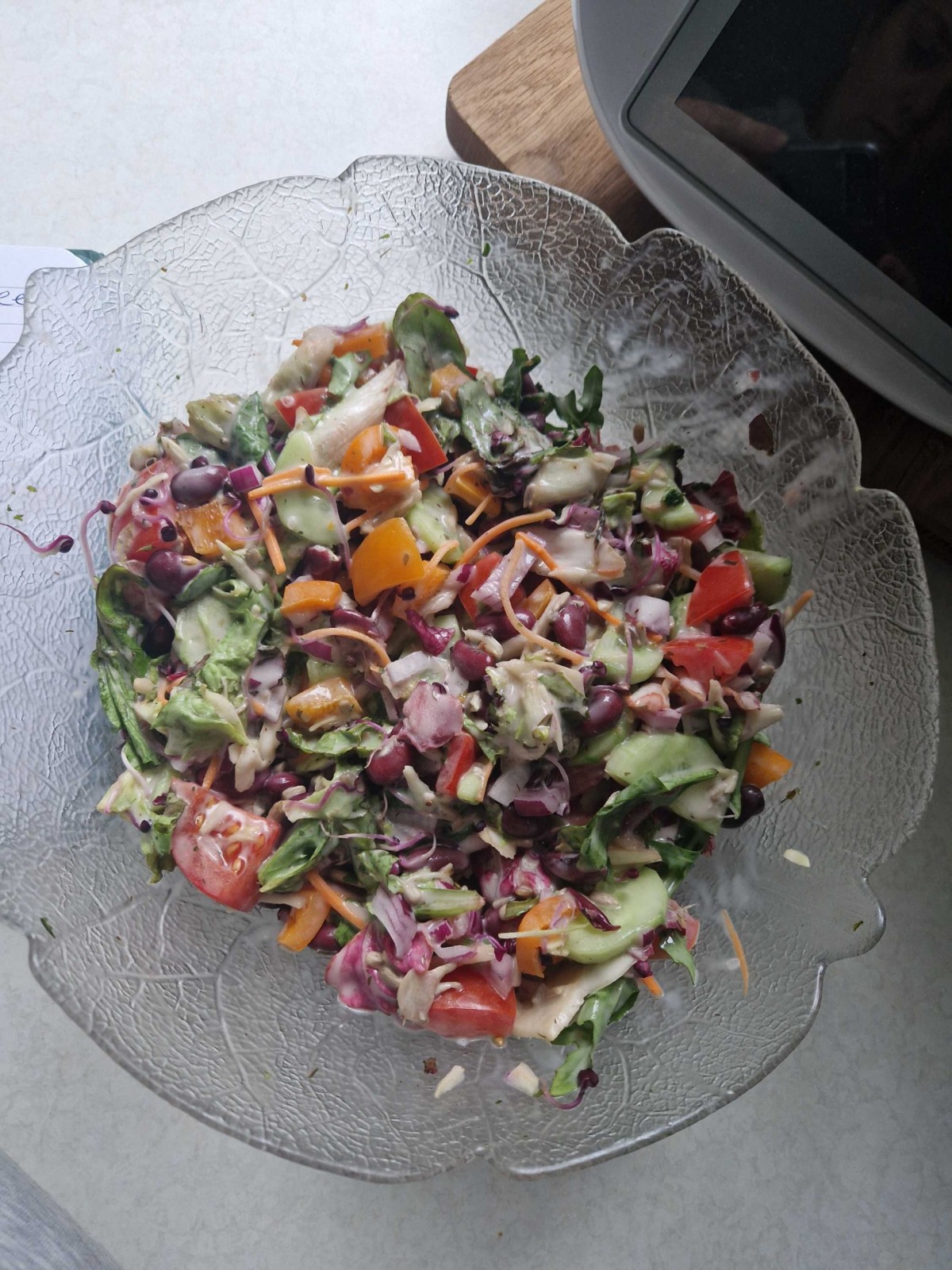 Salat mit Joghurtsoße
