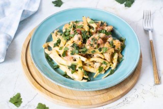 Turkey in coconut milk with lentils and green beans