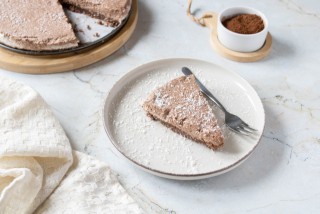 Low-carb bounty cake