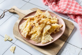 Nachos Keto al Formaggio e Bacon