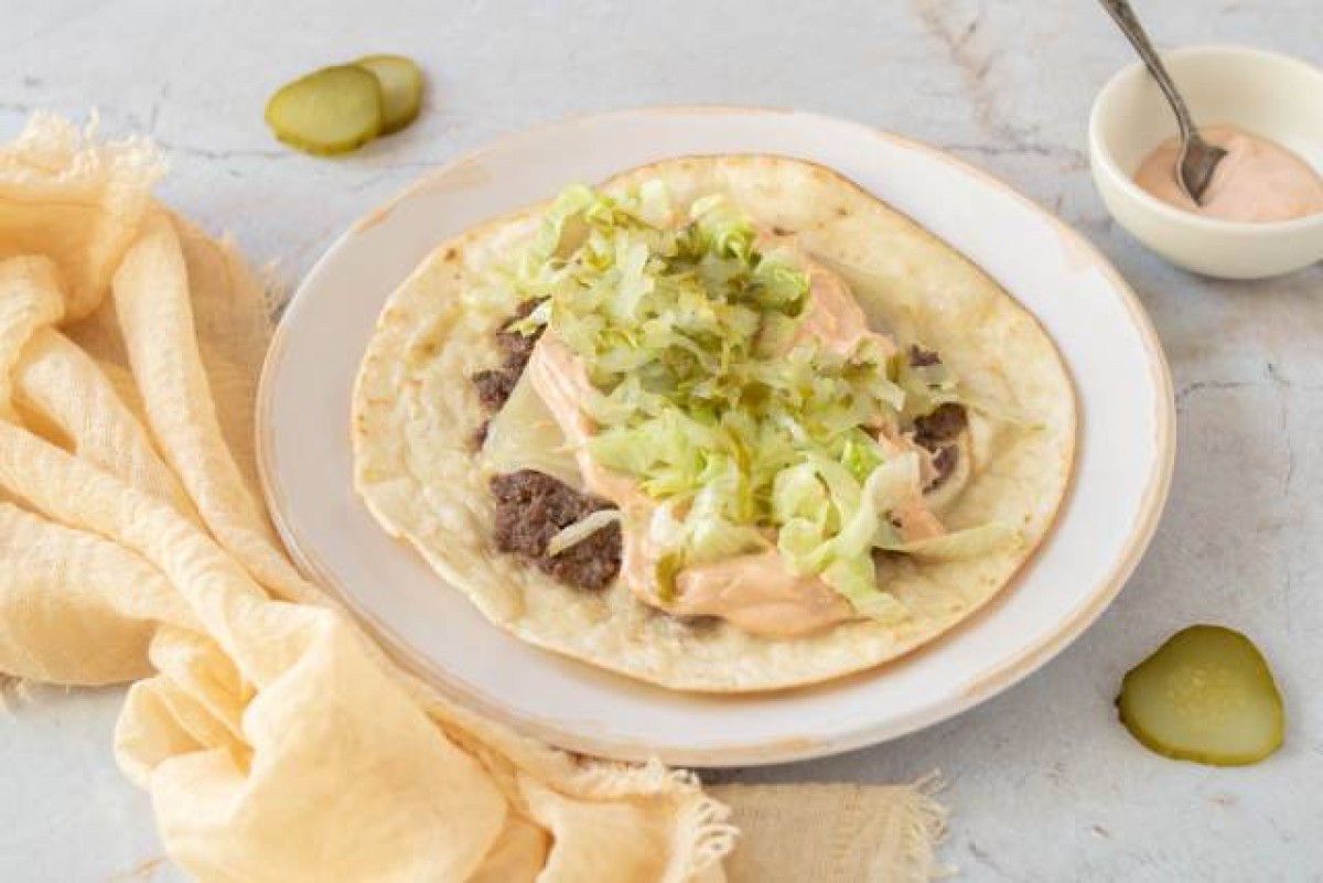 Tortilla burger a'la Big Mac