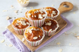 Dinkel-Bananen-Muffins mit Mandeln und Sonnenblumenkernen