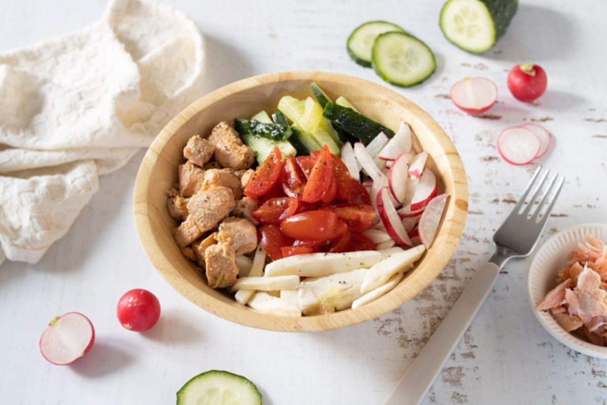 Salmon teriyaki bowl with mozzarella, quinoa, and vegetables