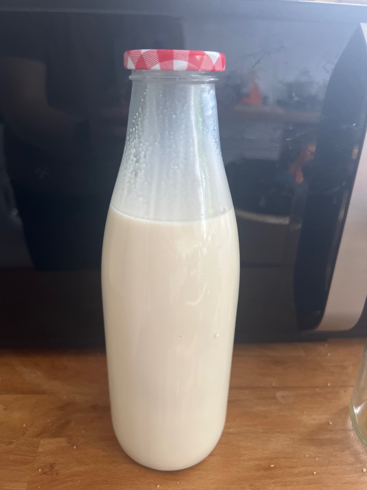 Almond milk (own)