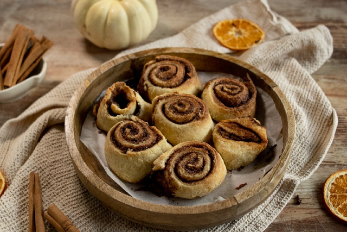 Cinnamon rolls