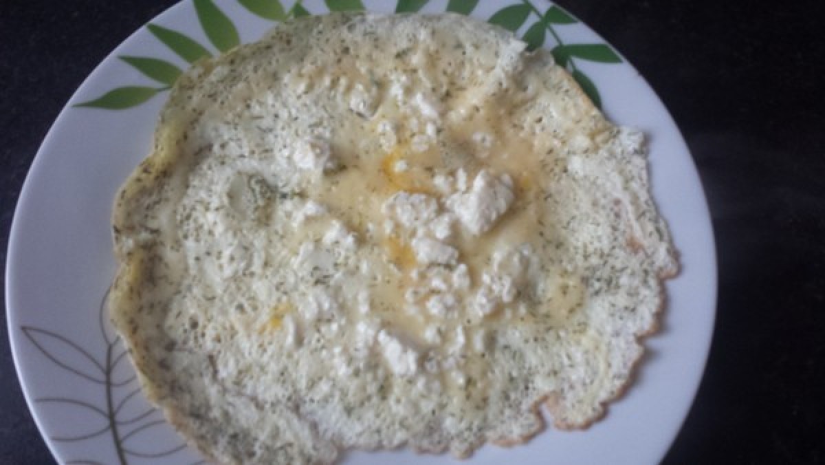 Przepis na Jajecznica z serem feta