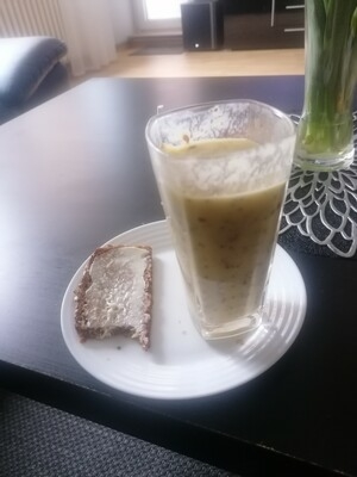 Przepis na Kanapka z koktajlem owocowym