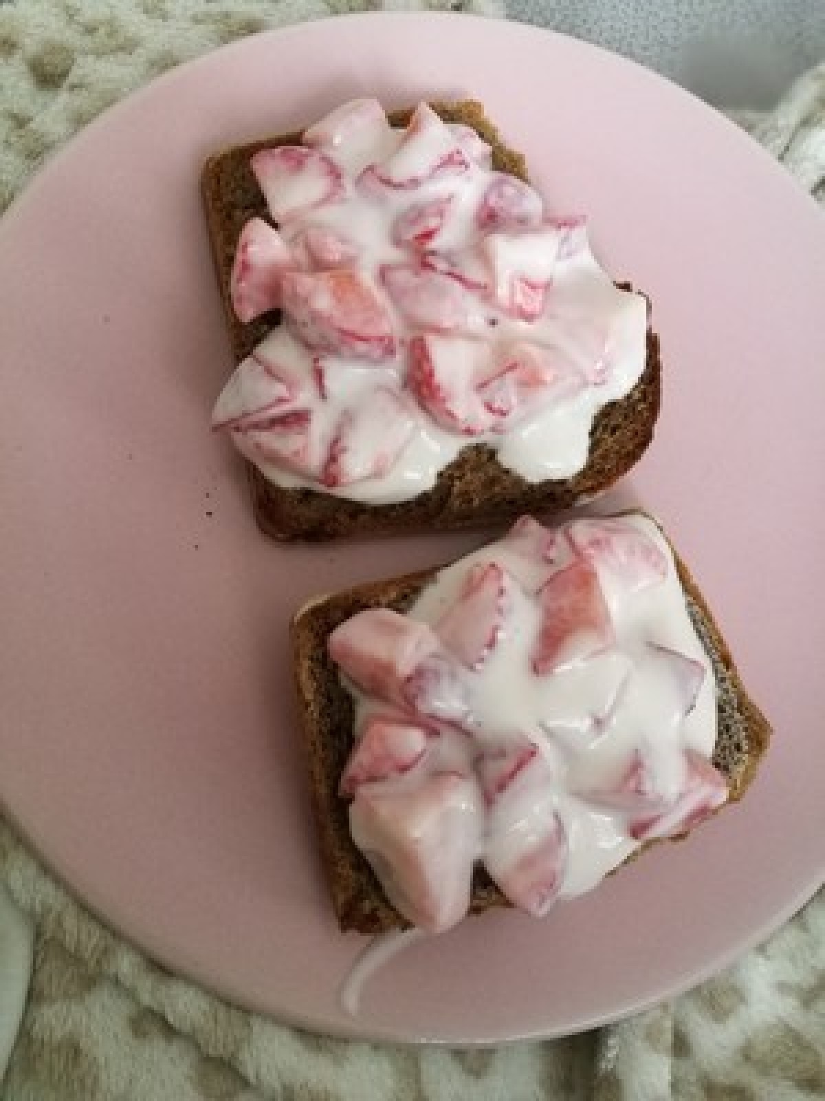 Przepis na Kanapka z koktajlem owocowym