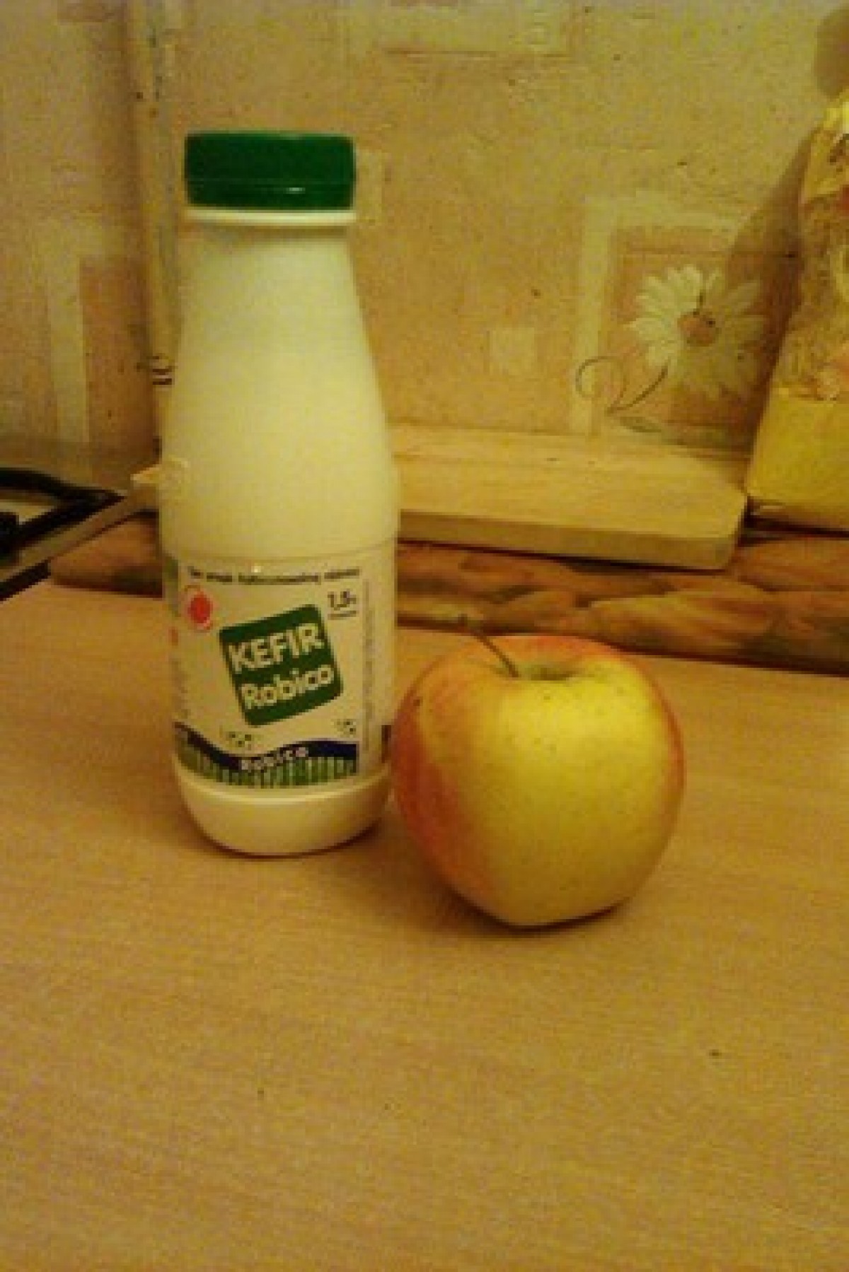 Przepis na Kefir, jabłko