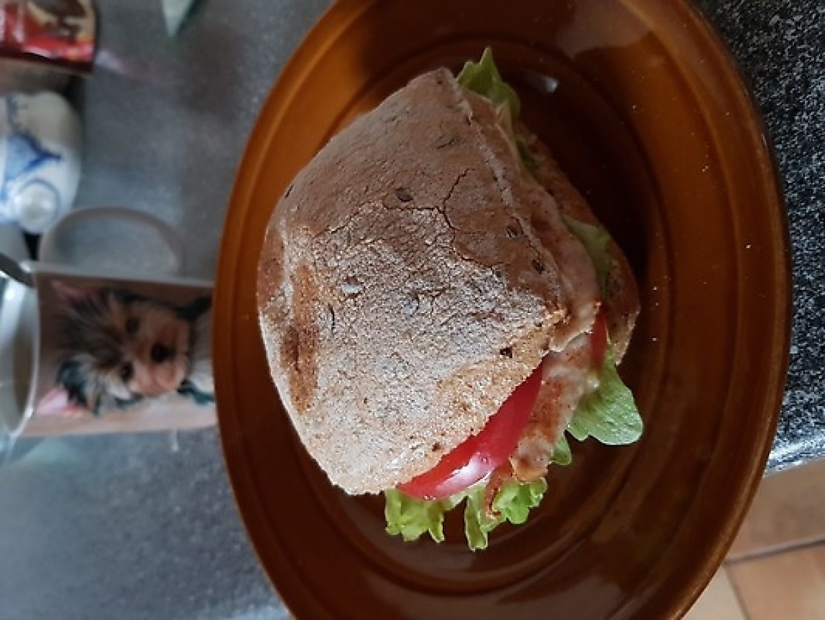 Przepis na Domowy burger z kurczakiem