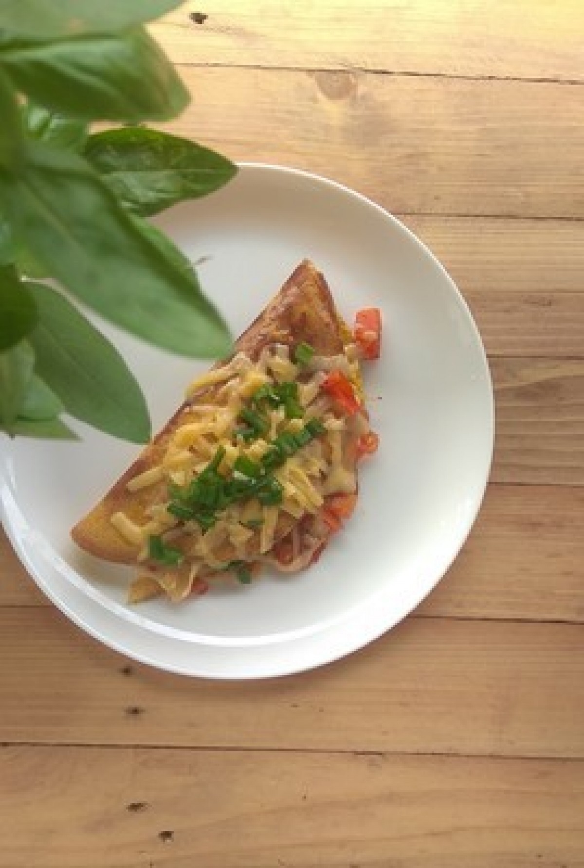 Przepis na Omlet z pomidorem i cebulą