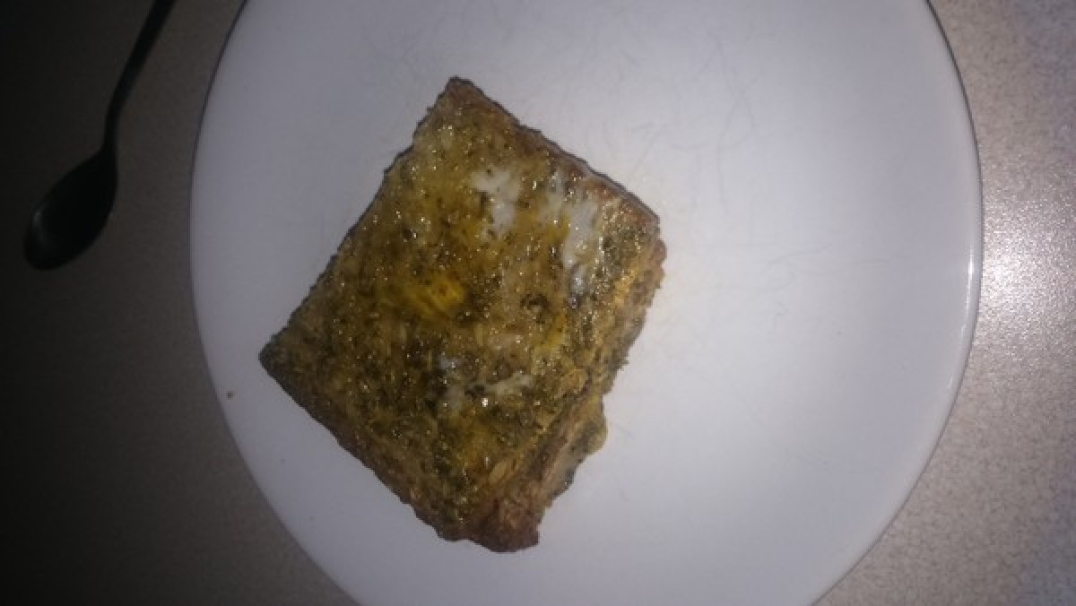 Przepis na Grzanka z serem i przecierem pomidorowym