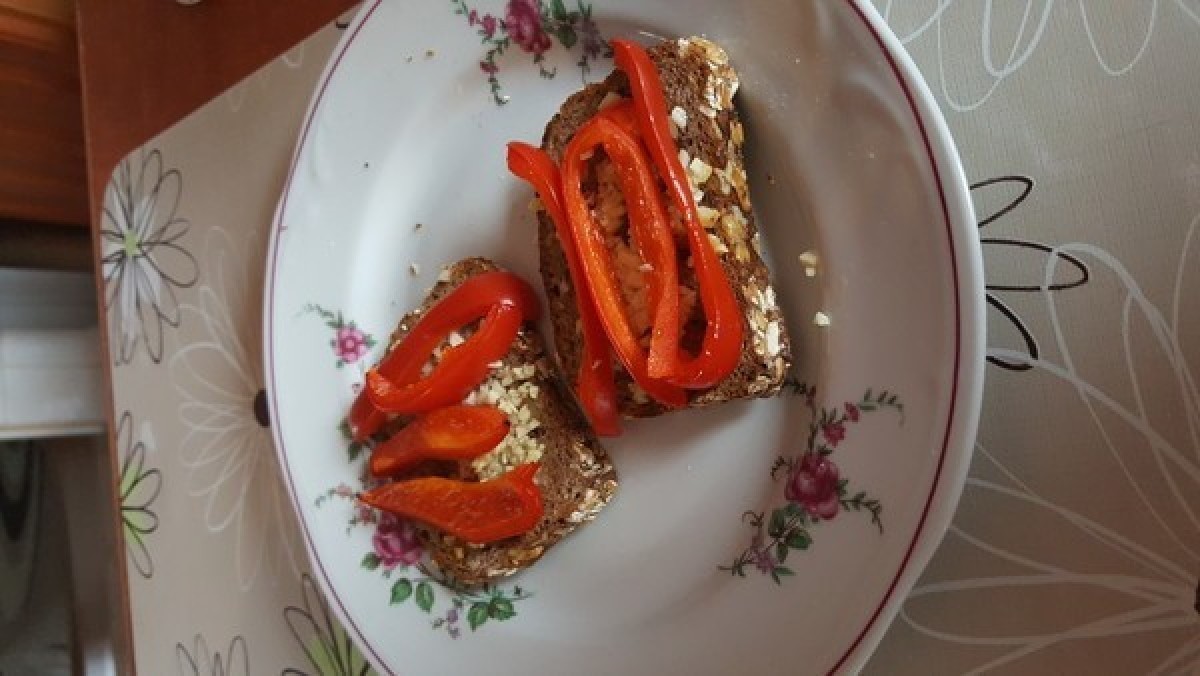 Przepis na Bruschetta z papryką