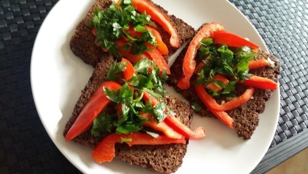 Przepis na Bruschetta z papryką