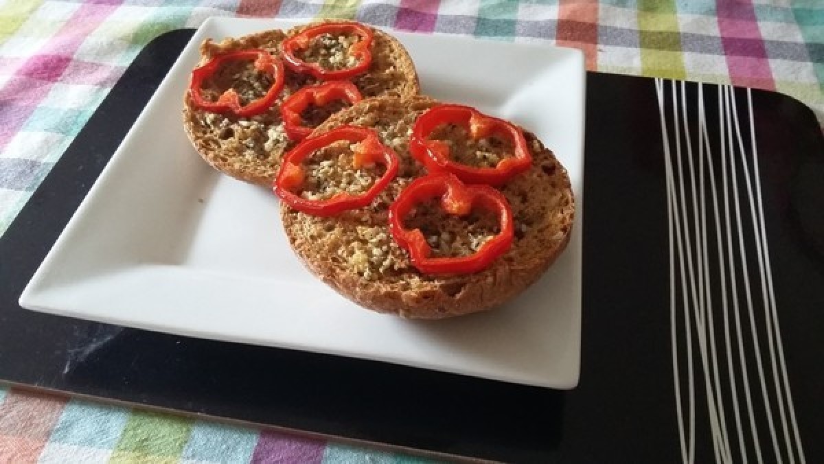 Przepis na Bruschetta z papryką