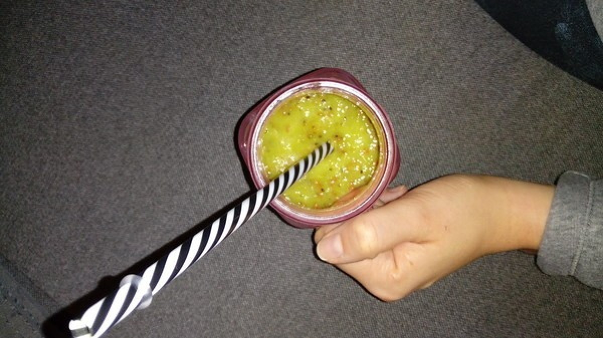 Przepis na Sok z pomarańczy, kiwi i nasion