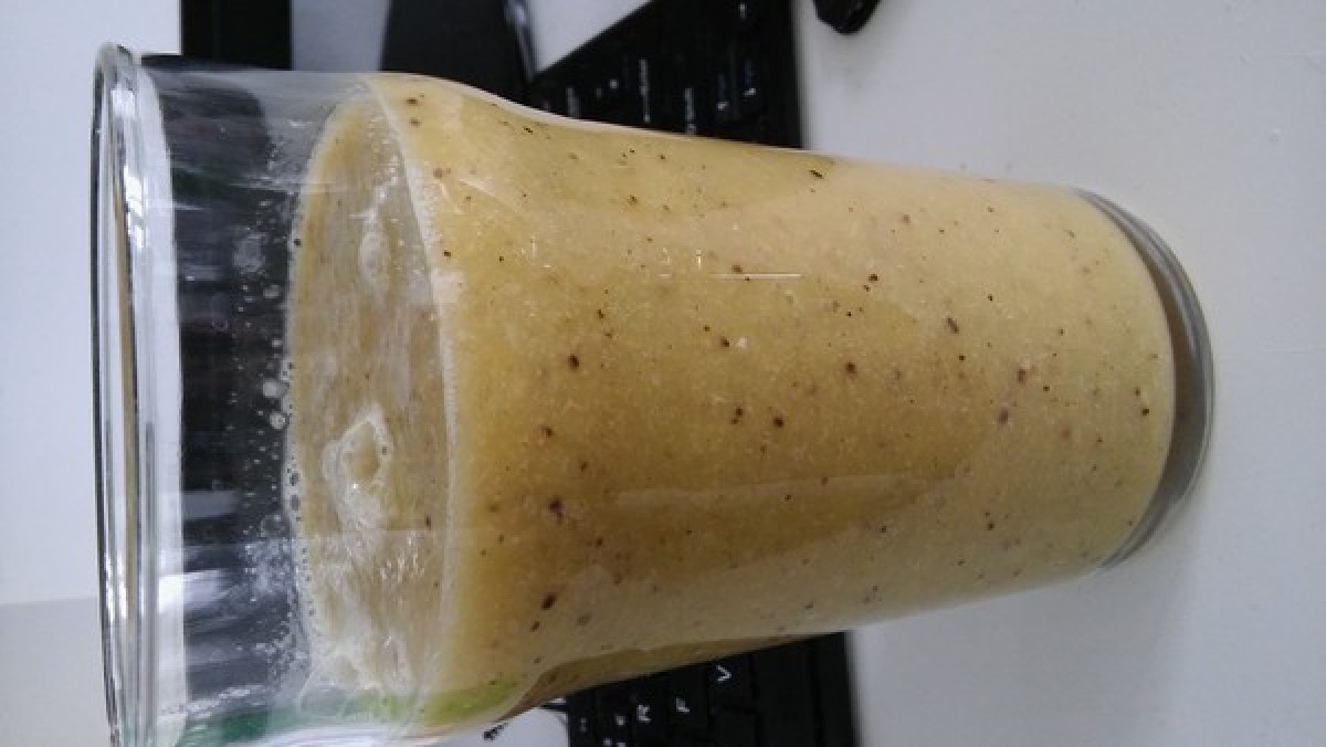 Przepis na Sok z pomarańczy, kiwi i nasion