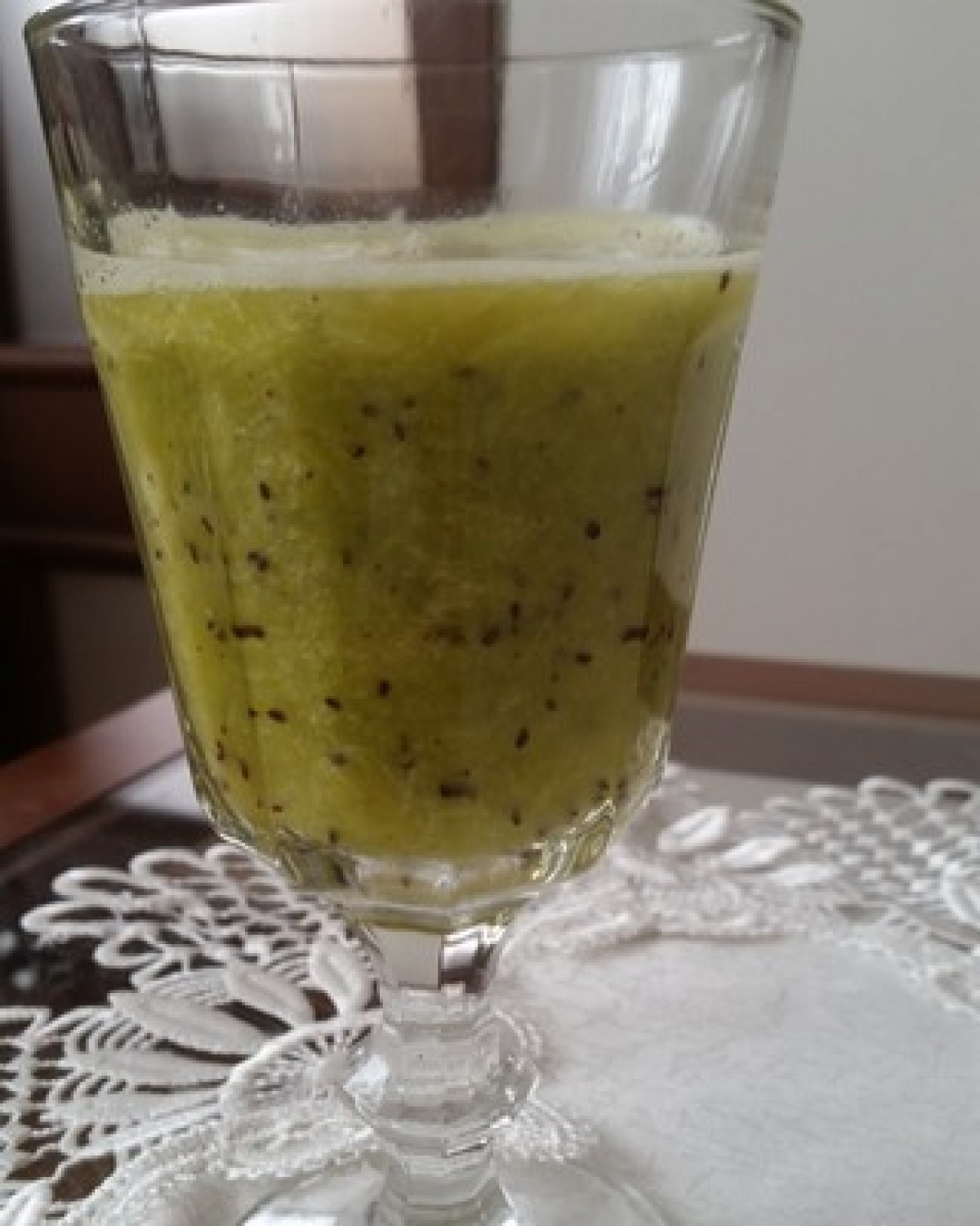 Przepis na Sok z pomarańczy, kiwi i nasion