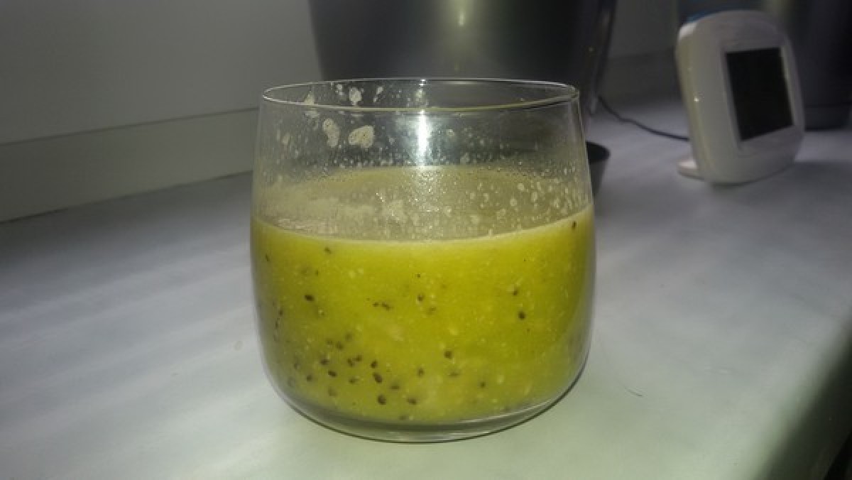 Przepis na Sok z pomarańczy, kiwi i nasion