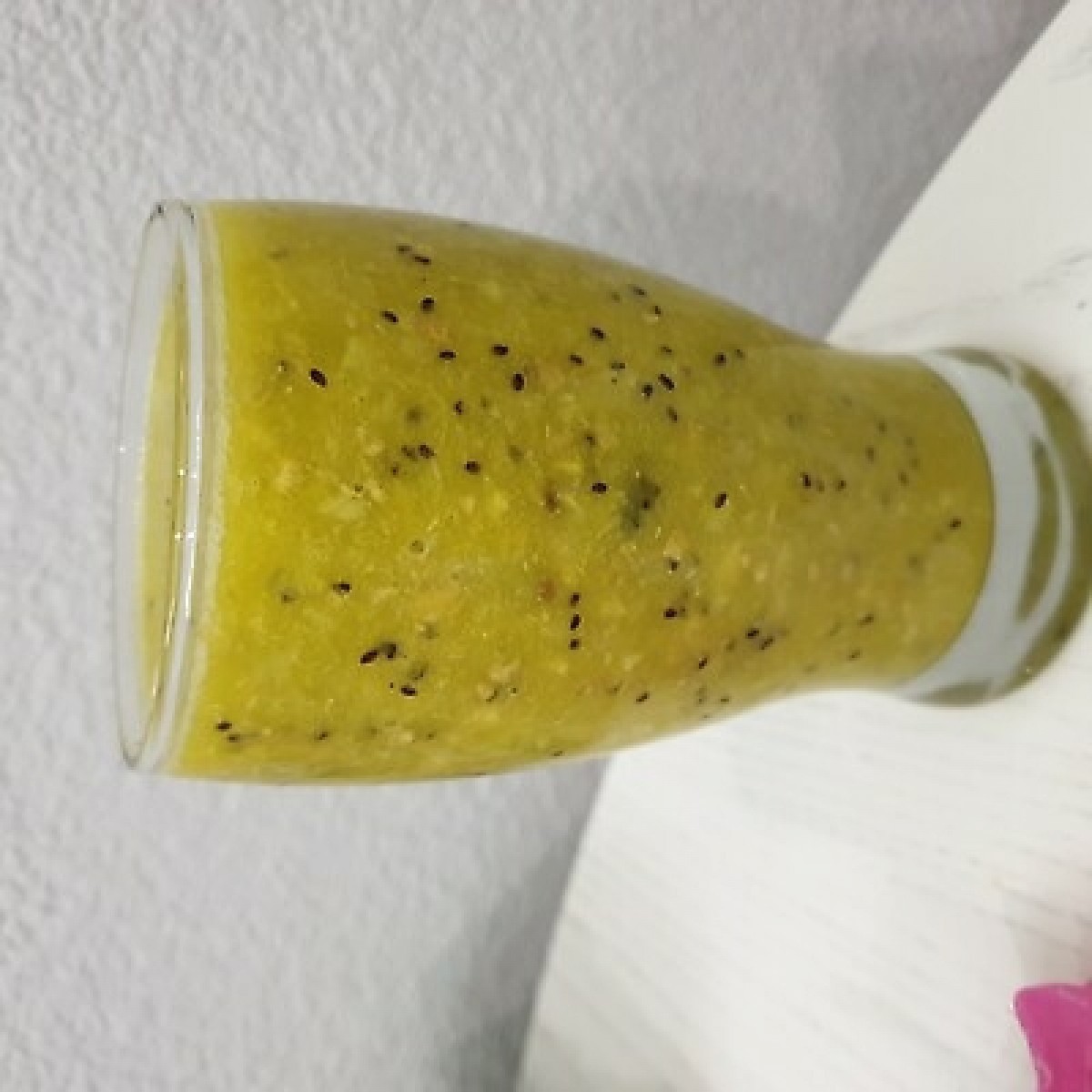 Przepis na Sok z pomarańczy, kiwi i nasion