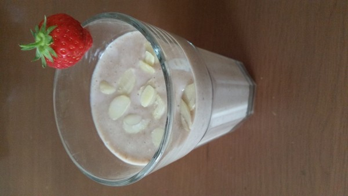 Przepis na Krem bananowo-truskawkowy