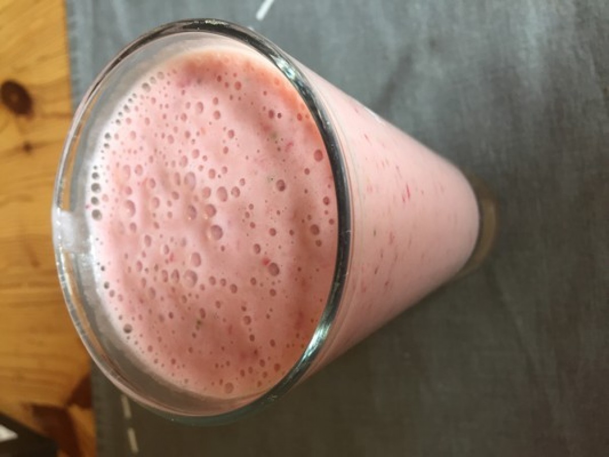 Przepis na Krem bananowo-truskawkowy