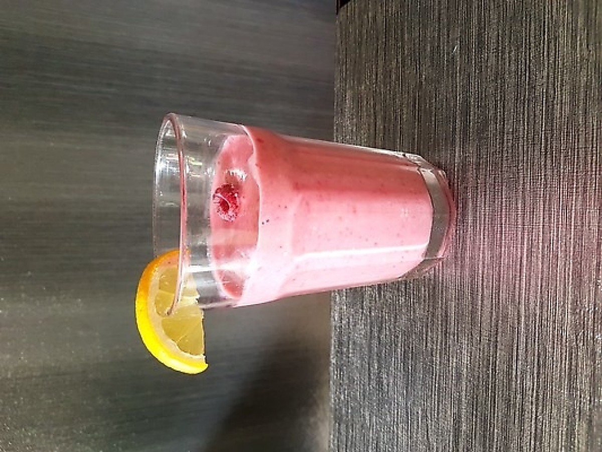 Przepis na Krem bananowo-truskawkowy