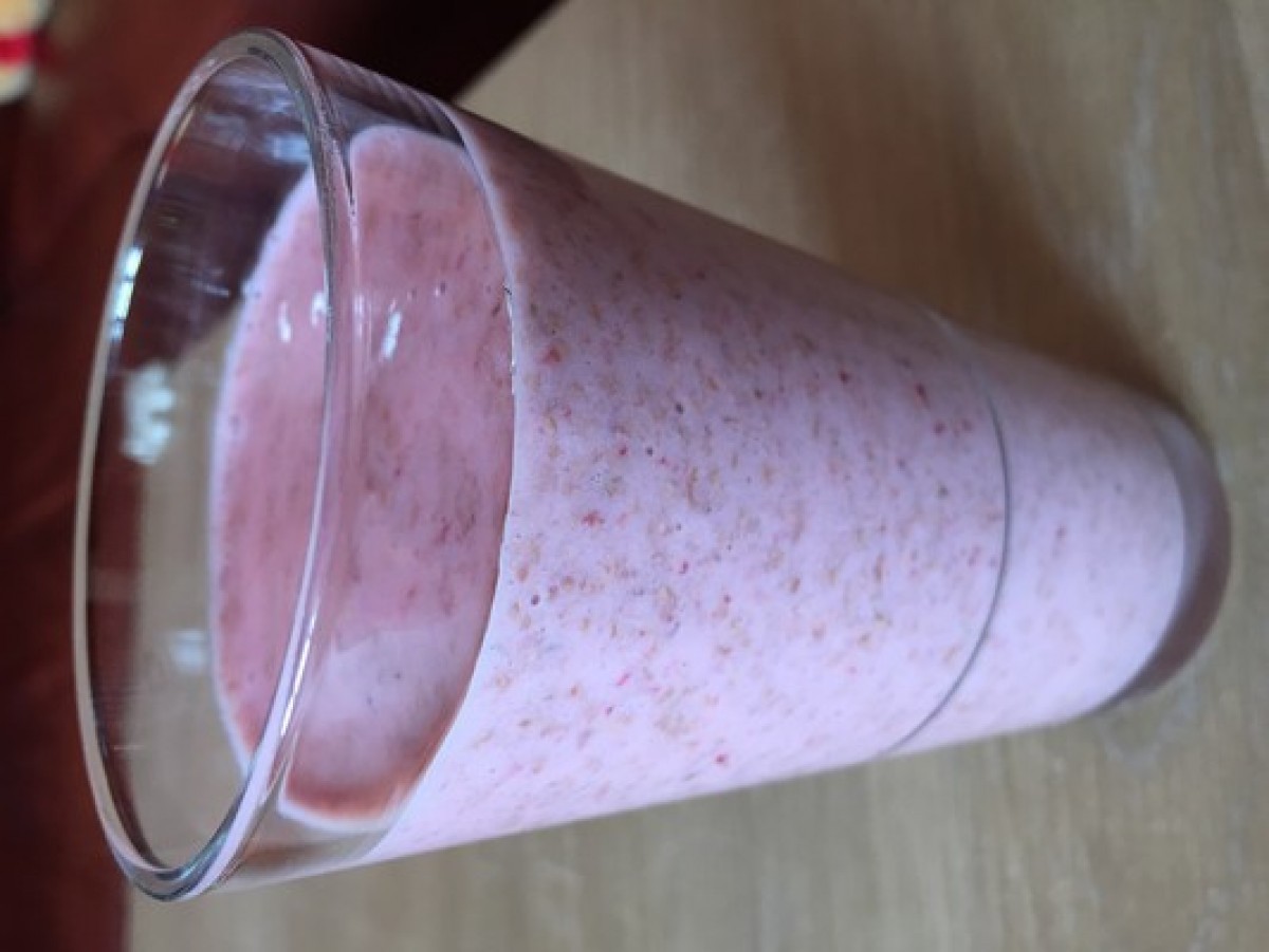 Przepis na Krem bananowo-truskawkowy