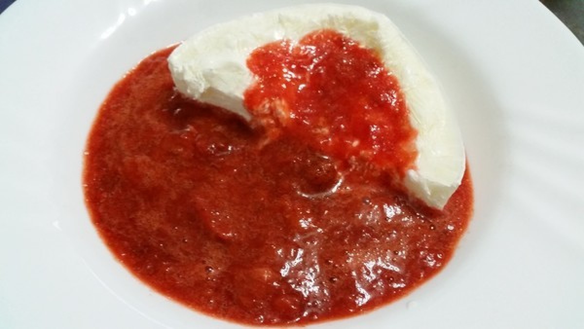 Przepis na Mrożony jogurt z truskawkami