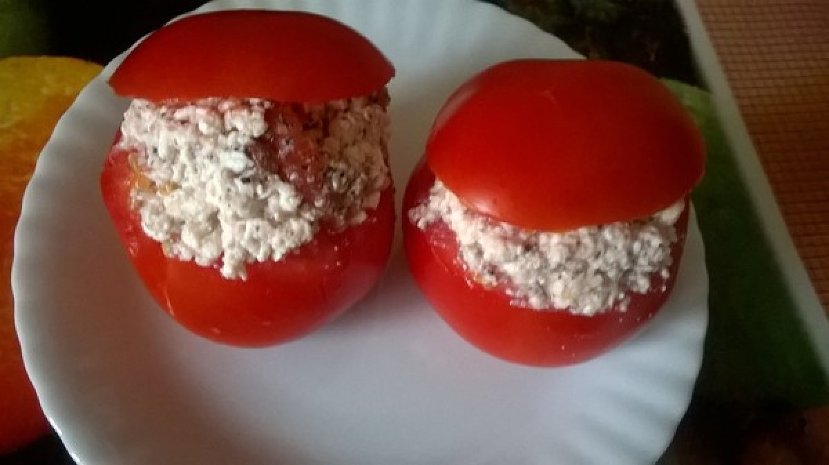 Przepis na Pomidory faszerowane twarożkiem