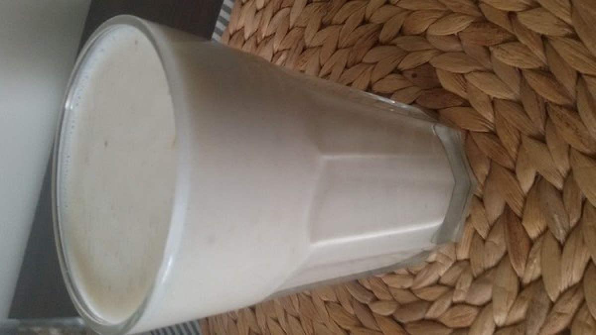 Przepis na Kefir z bananem i cynamonem