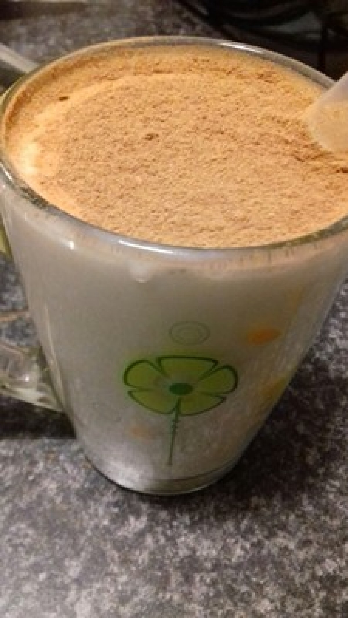 Przepis na Kefir z bananem i cynamonem