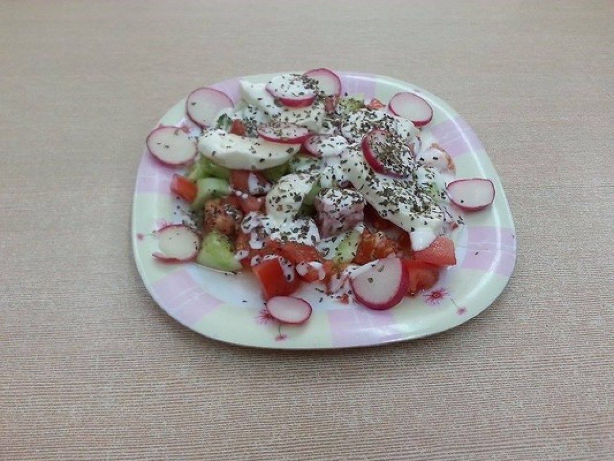 Przepis na Sałatka z kurczakiem i mozzarellą