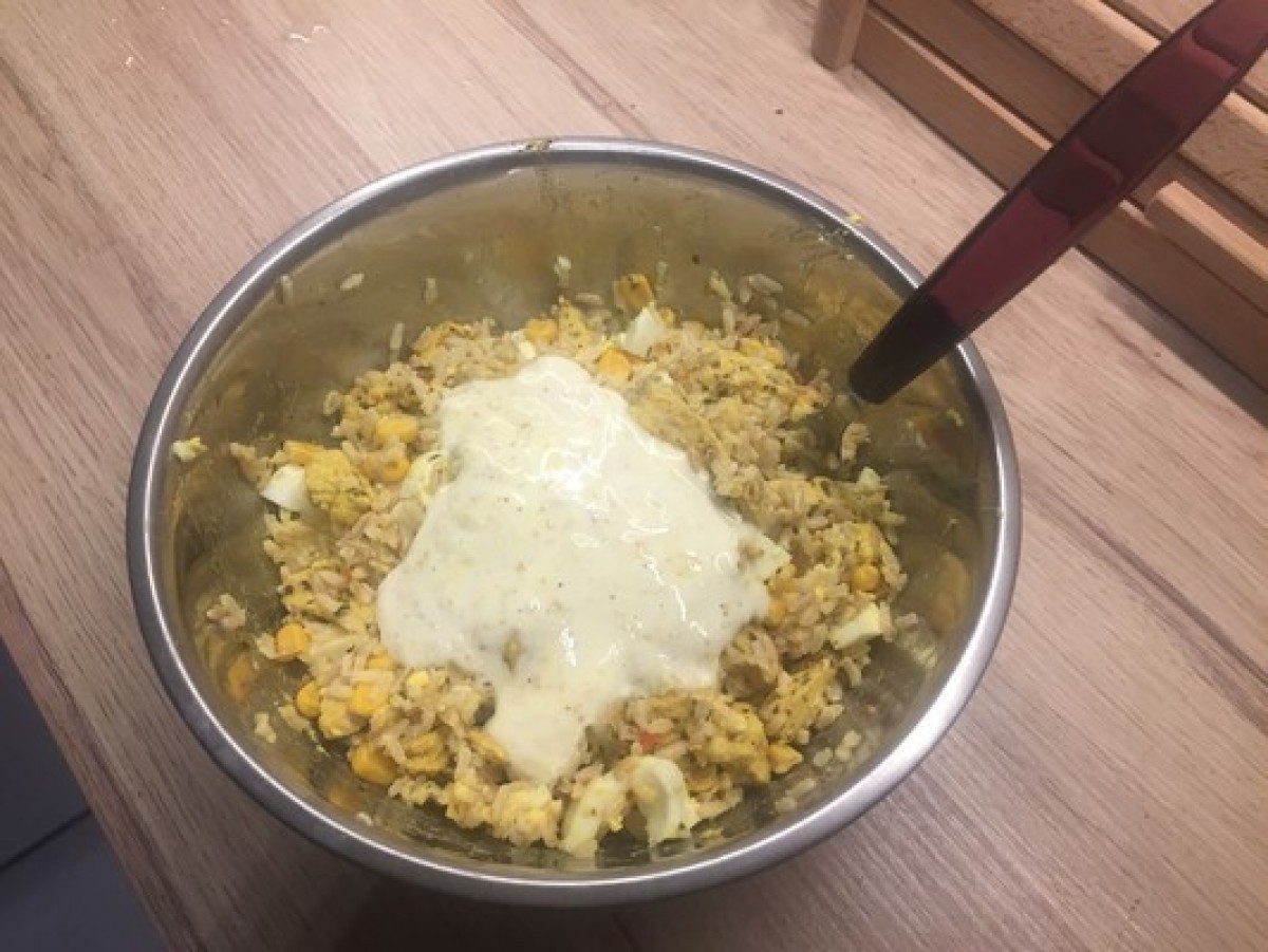 Przepis na Sałatka curry z indykiem i ryżem