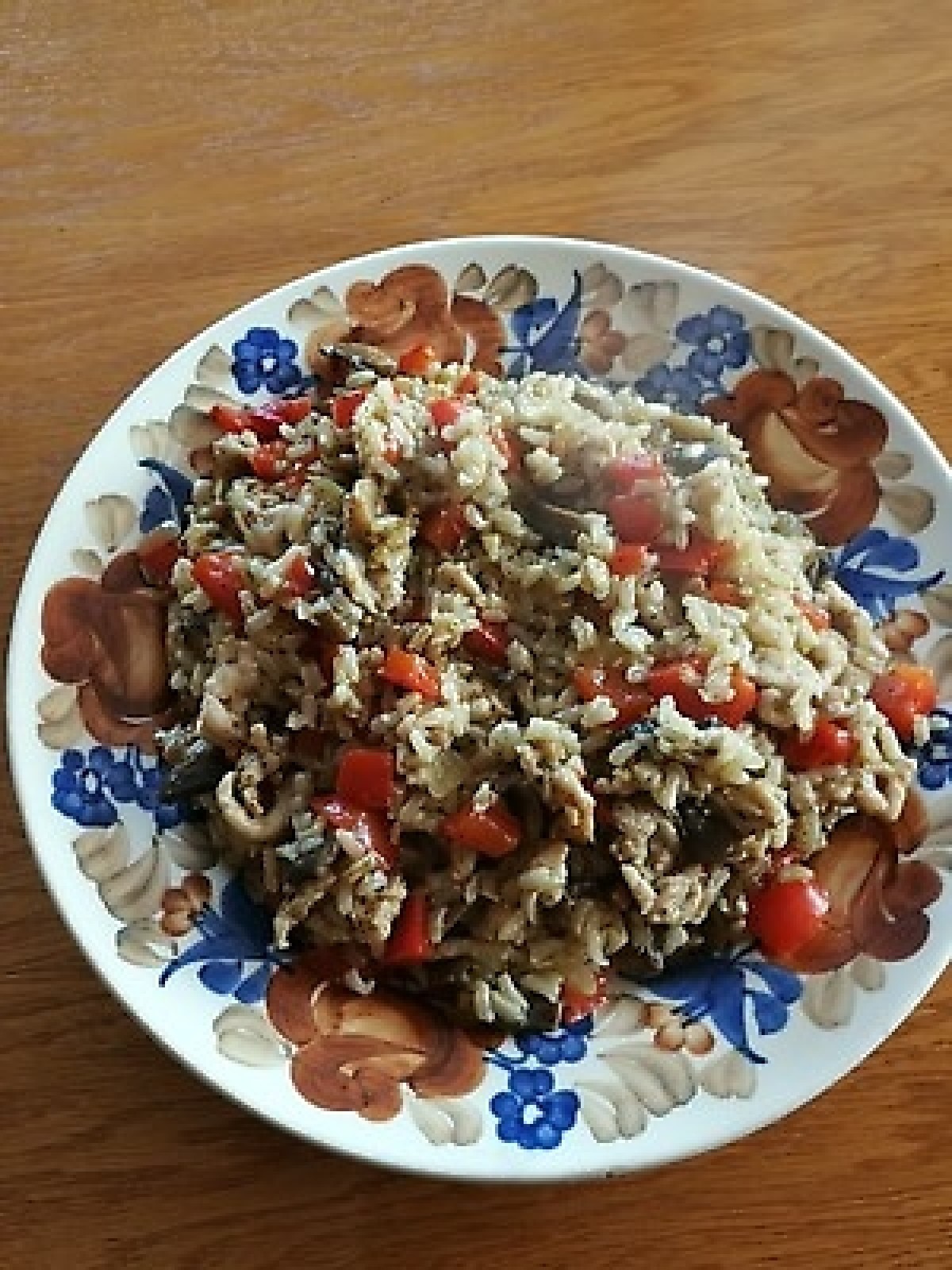 Przepis na Mięso mielone z ryżem cukinią i pieczarkami