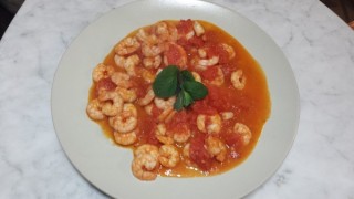Krewetki w pomidorach