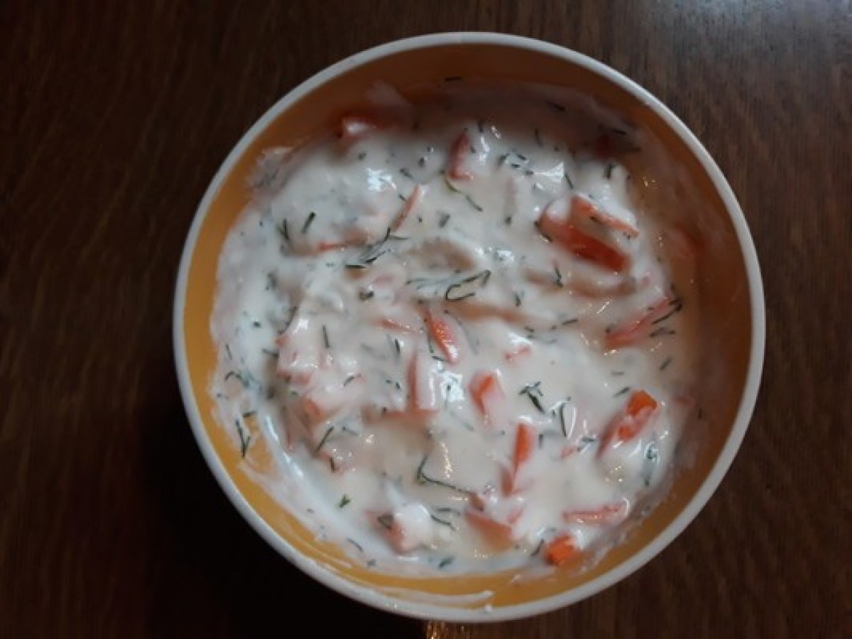 Przepis na Jogurt naturalny z marchewką i koperkiem