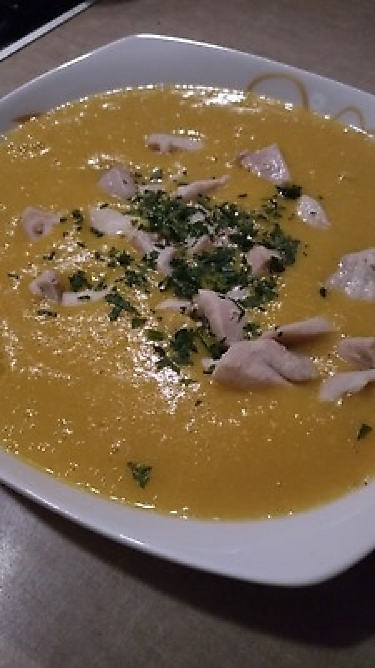 Zupa krem kukurydziano-ziemniaczany z kurczakiem