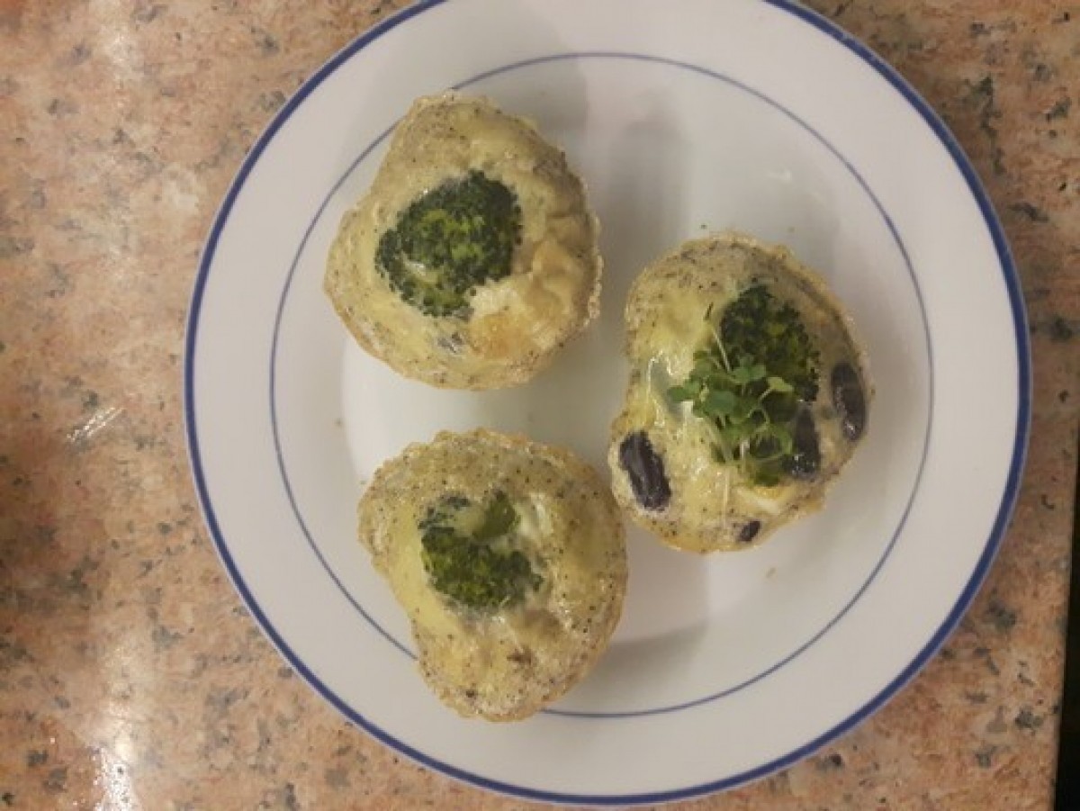 Muffiny jajeczne z kukurydzą i fasolą konserwową
