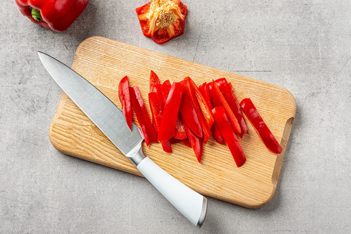 Przepis na Surówka z papryki i cytryny z pieczywem