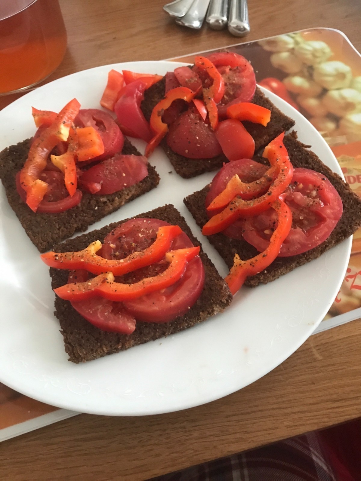 Przepis na Zapiekana kanapka z warzywami