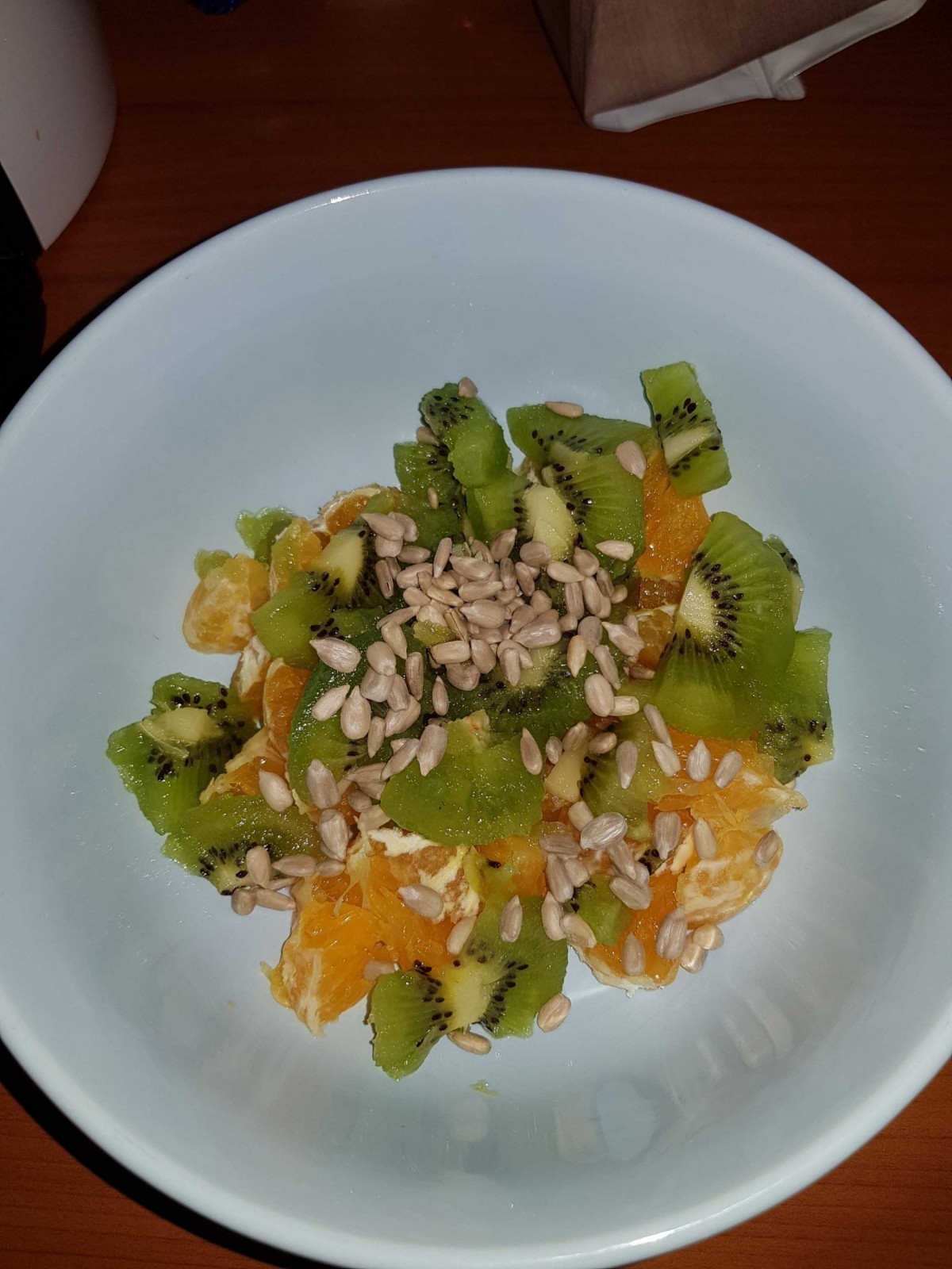 Przepis na Sok z pomarańczy, kiwi i nasion