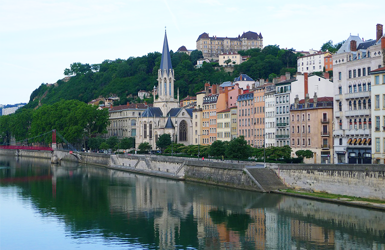 waterside architectutre in lyon