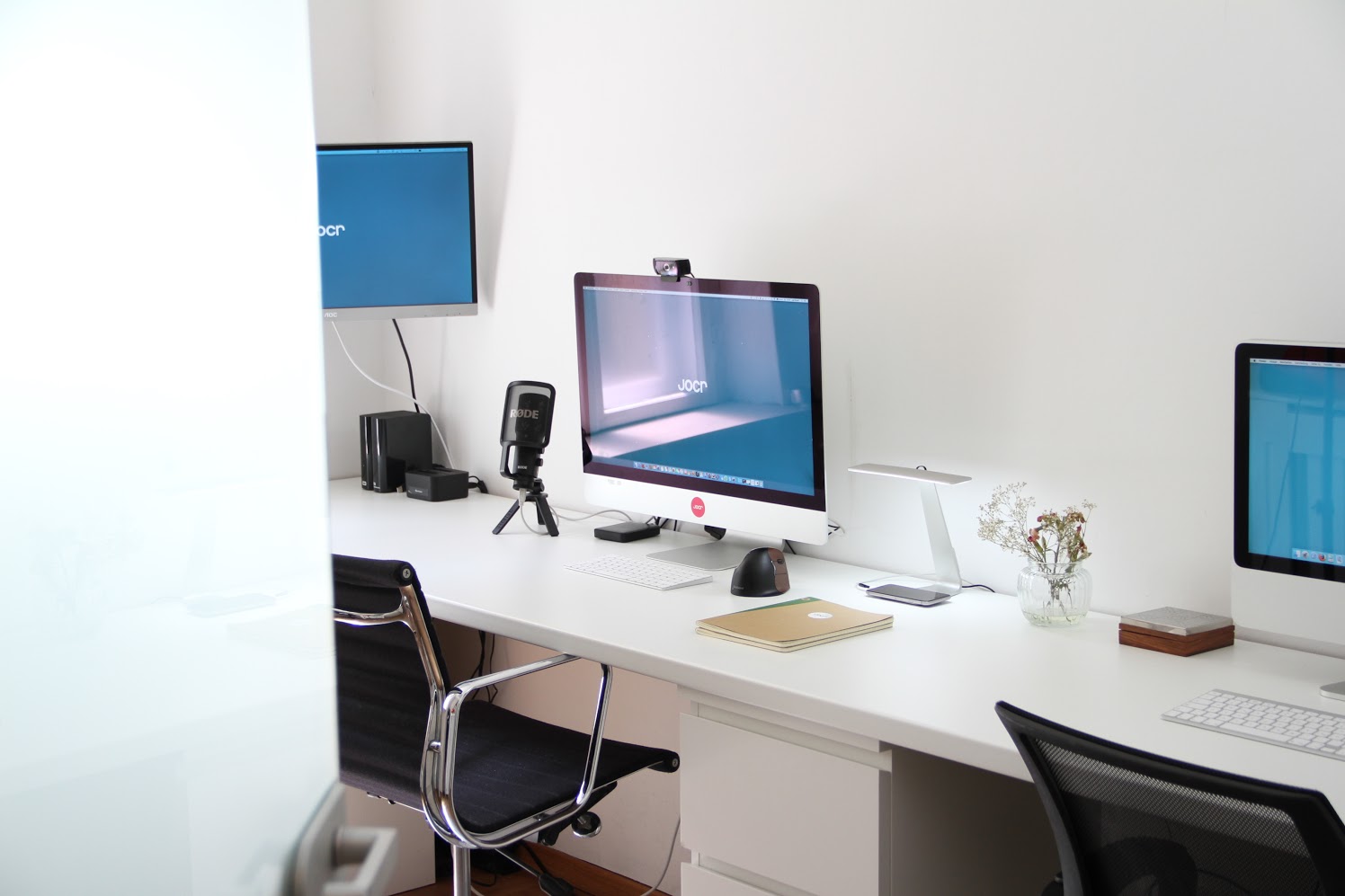 Ich gehe gerne an Grenzen.“ Zu Besuch bei Joel aka JOCR