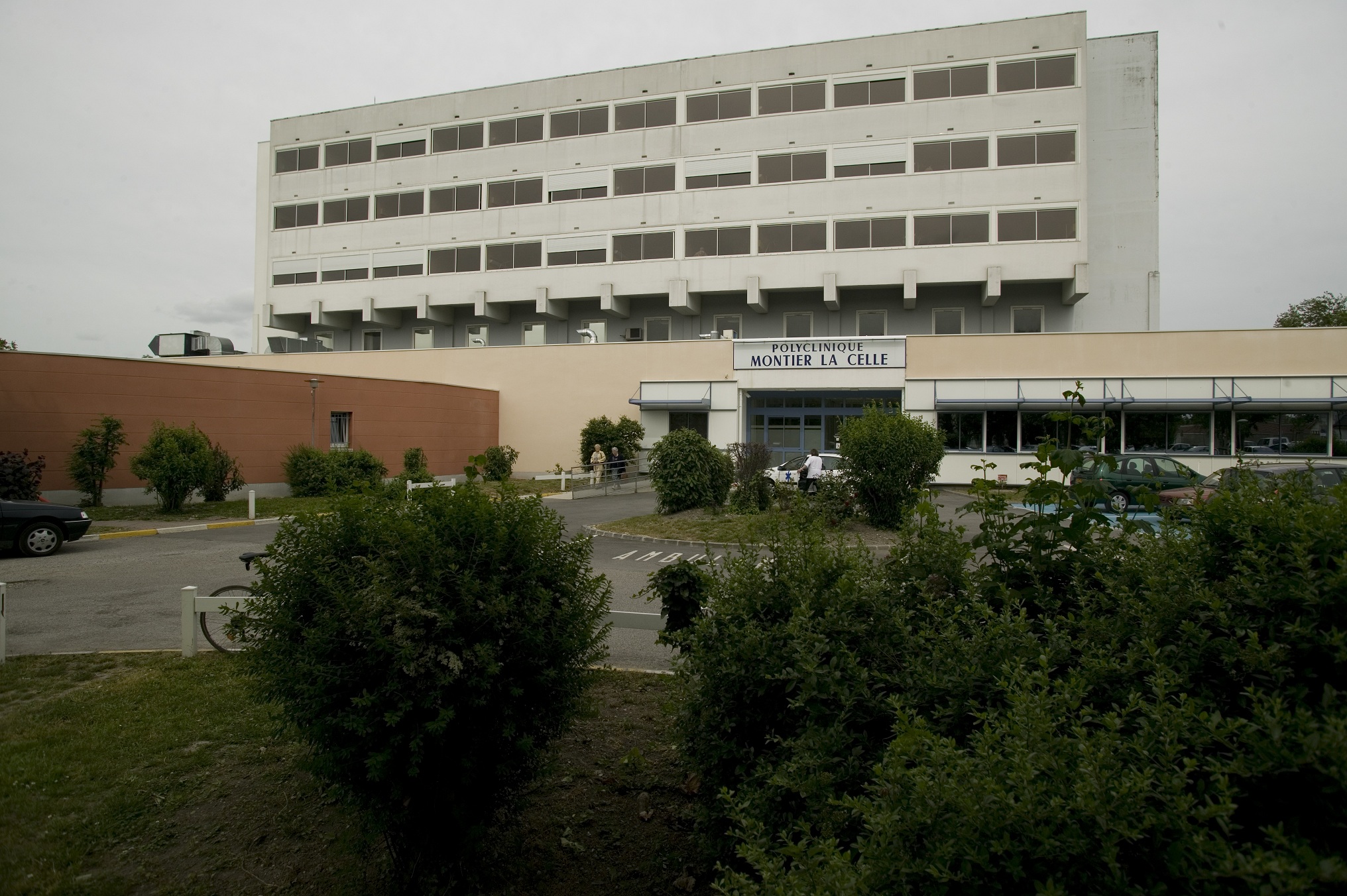 Extérieur de la clinique