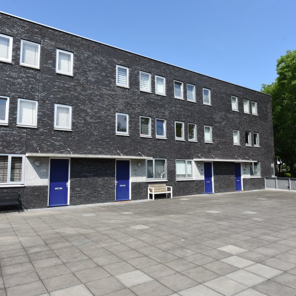 Van Iddekingeweg 138 /62 , GRONINGEN