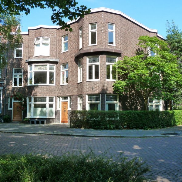 H.W. Mesdagplein 15, GRONINGEN