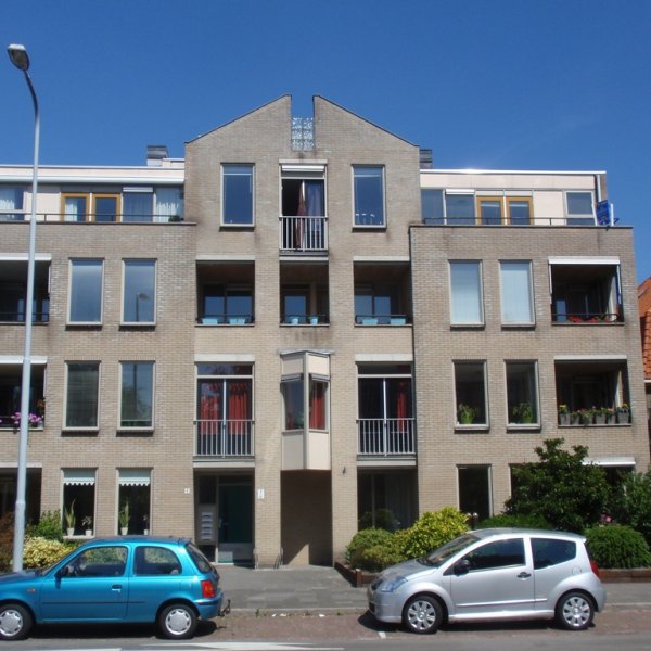 Helper Brink 8 h , GRONINGEN