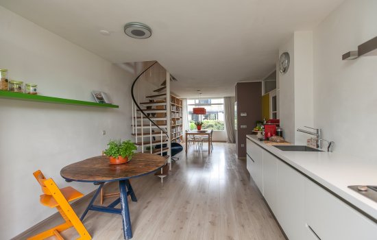 van Houtenstraat 2, ZUIDHORN