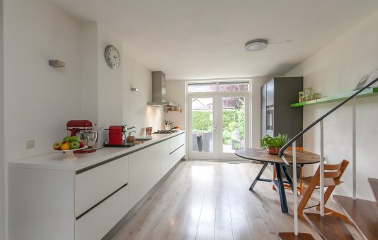 van Houtenstraat 2, ZUIDHORN